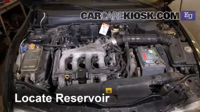 1996 Fiat Bravo SX 1.4L 4 Cyl. Líquido limpiaparabrisas Agregar líquido